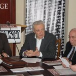 224008_146438458758212_6848026_n